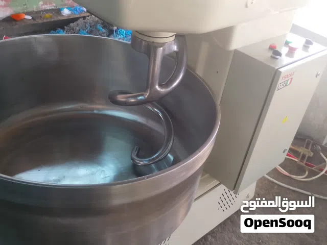 مطلوب عجانه شوال حلزوني ايطالي وفرن دوار ايطالي معدات كامله
