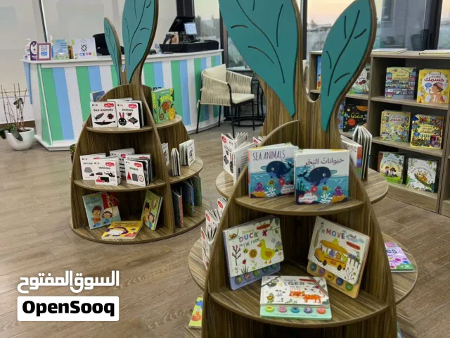 عفش مكتب وستاندات مكتبة