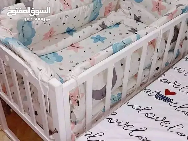 سرير اطفال رضع للبيع