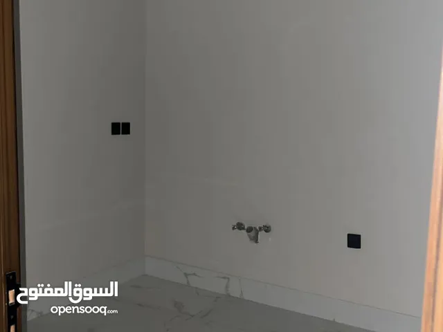 155 m2 3 Bedrooms Apartments for Sale in Al Riyadh Uhud