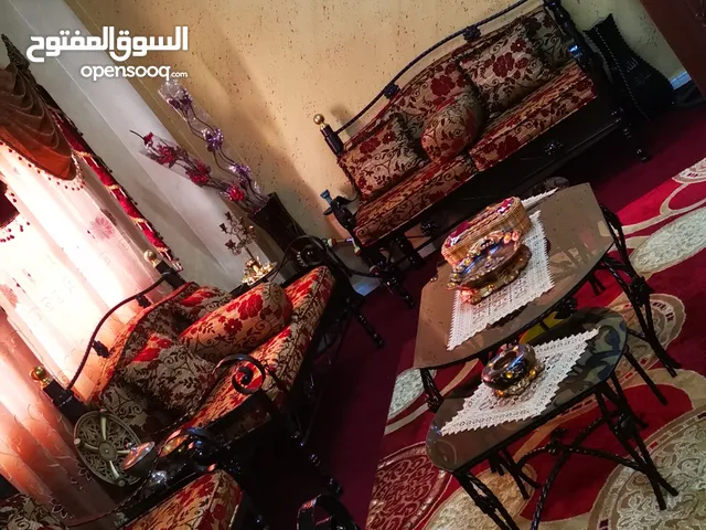 طقم غرفة ضيوف حديد