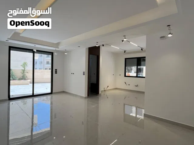 شقة طابق ثاني 220م في ضاحية النخيل باطلالة رائعة