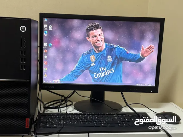 كمبيوتر للبيع مع شاشته وكييورد وماوس