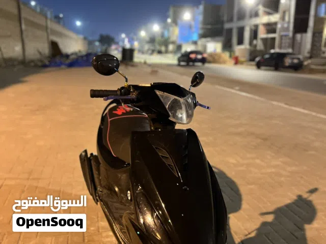 سلام عليكم دراجة نضيفة جدا ماكس مكفولة وجديده رمبة مراوس او بيع