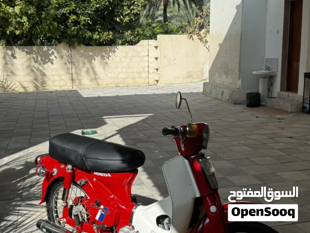 1970 هوندا CB300F