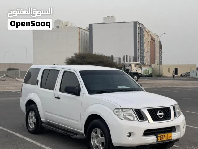 Used Nissan Pathfinder in Muscat