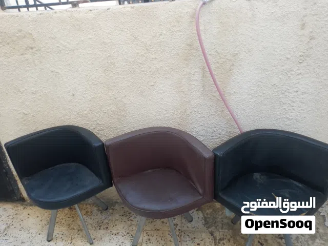 للبيع 3 كراسي جلد فخمات