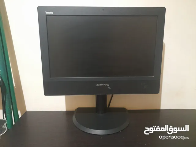 كمبيوتر لينوفو All in one زيرو الشاشة شغالة بس فيها بقعه صغيرة من تحت