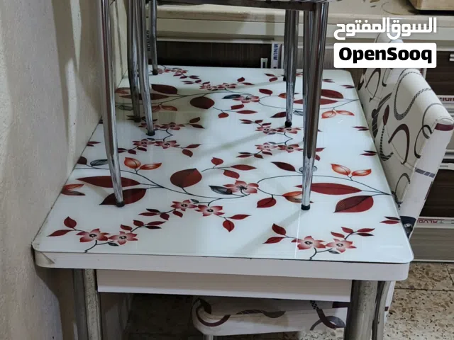 ميز طعام 150 ألف