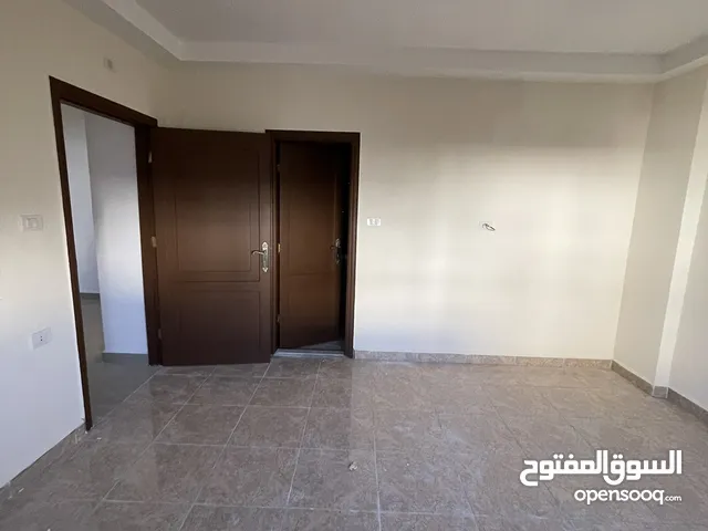 150 m2 3 Bedrooms Apartments for Rent in Zarqa Al Zarqa Al Jadeedeh