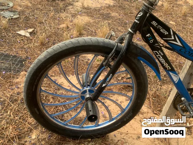 بسم الله ماشاء الله  دراجه ربي يبارك  مساوم 800 يوم الاتنين لي فات واحد من درنه ساوم 800دراجه جديد ر
