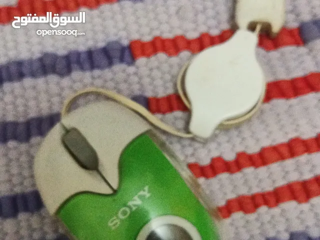 فأرة سوني خفيفة الاستعمال ومريحة باليد