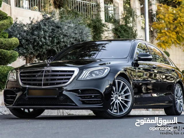 Mercedes S320 2019 Amg kit  السيارة وارد الشركة و بحالة ممتازة جدا