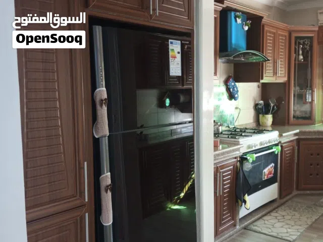 150 m2 4 Bedrooms Apartments for Sale in Irbid Al Hay Al Janooby