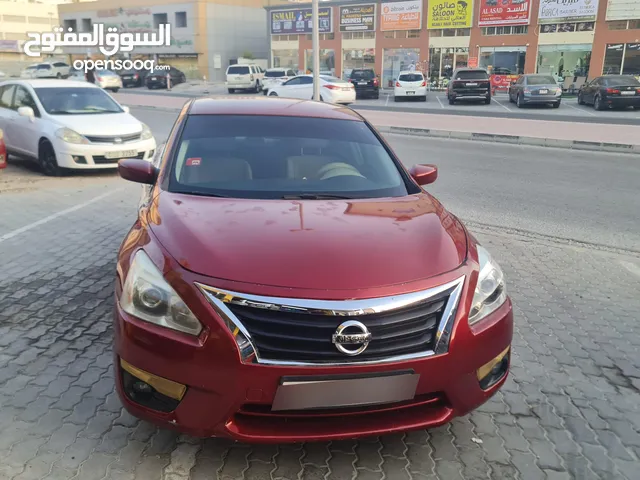 Nissan Altima 2013 model for sale at a very reasonable price