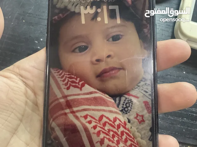 آيفون 11 برو للبيع