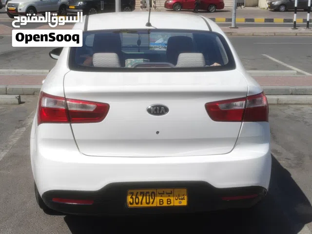 Kia 2015 model 1 year mulkiya