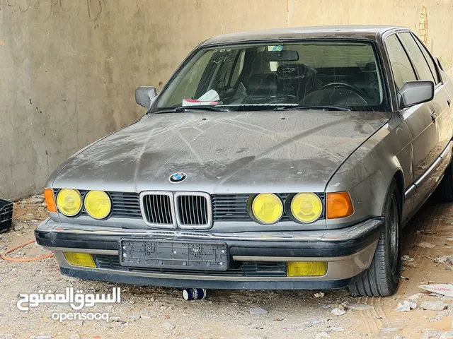 فئة سابعة BMW 730