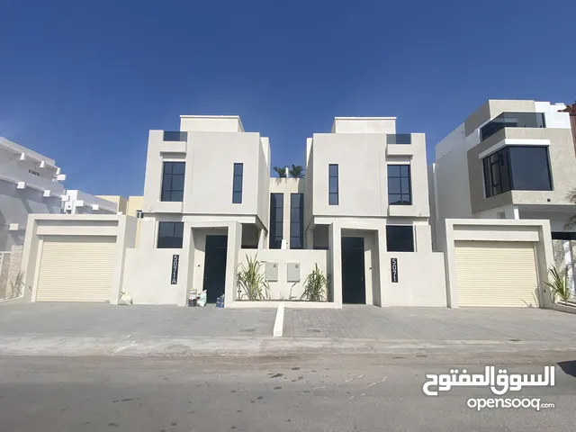 382 m2 5 Bedrooms Villa for Sale in Muscat Bosher