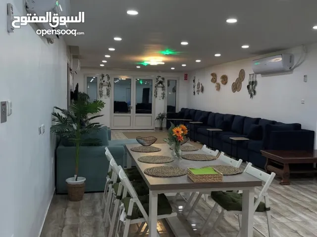 4 Bedrooms Chalet for Rent in Al Jahra Kabd