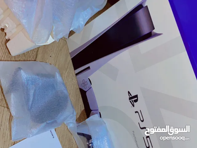 PS5 FAT للبيع