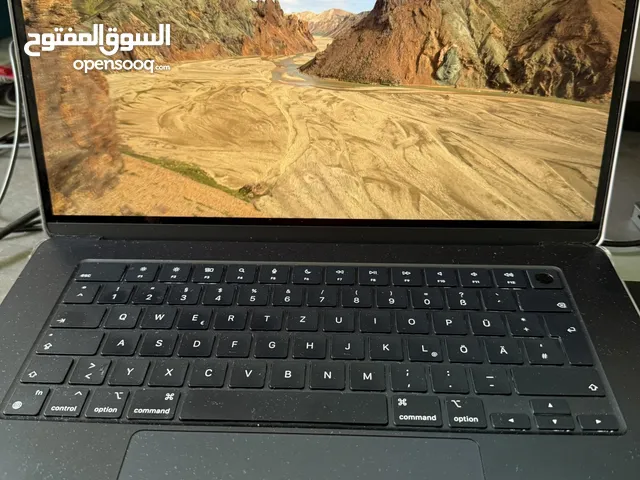 MacBook Air M3 2024 15 inch