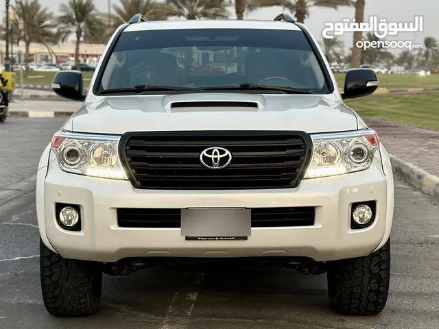 تويوتا لاندكروزر اكستريم 2015 وحدة من أصل 500 حبة حول العالم - مجهزة من الوكالة وفي قمة النظافة