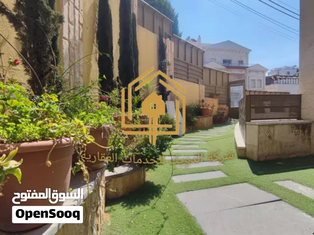 شقة دوبلكس - فاخرة - 4نوم 2ماستر - حديقة - موقع مميز / عبدون