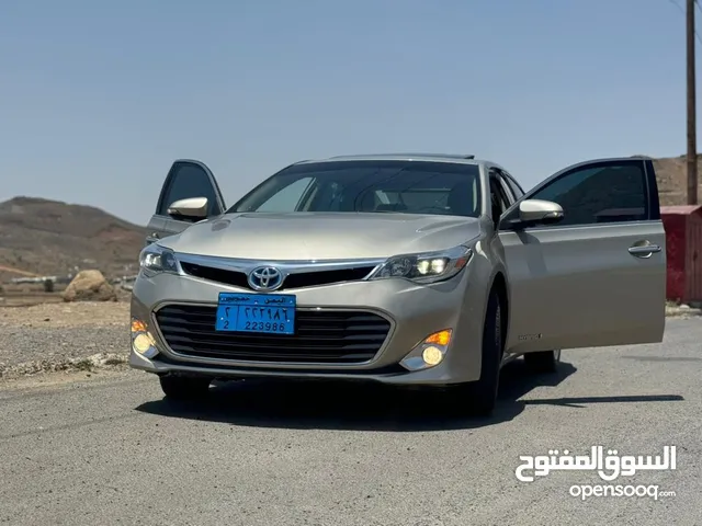 Used Toyota Avalon in Sana'a