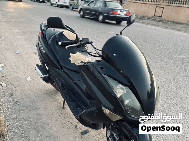 2015 ياماها أخرى