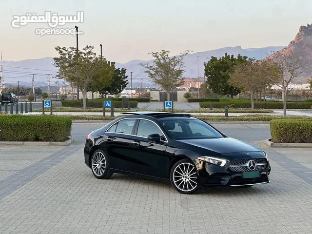 مرسدس A 220 نطيف جدا موصفات خليجي وارد كندا
