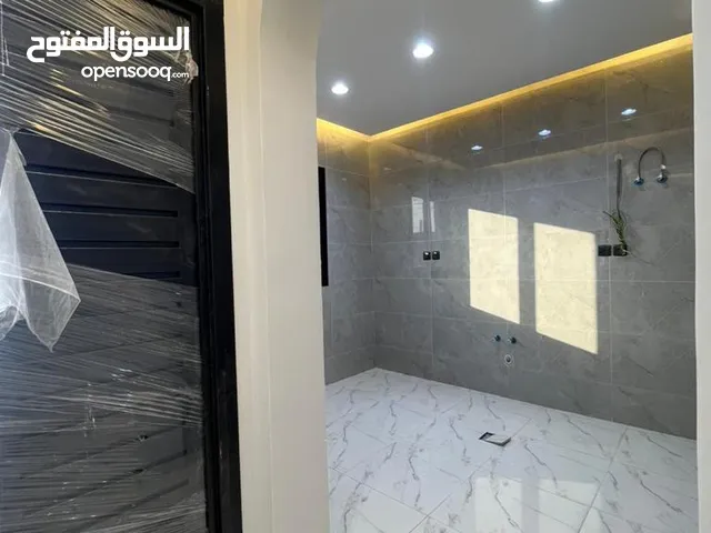 345 m2 5 Bedrooms Apartments for Rent in Al Madinah Alaaziziyah