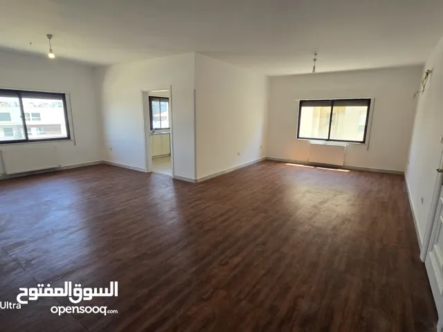 165 m2 3 Bedrooms Apartments for Rent in Amman Um Uthaiena