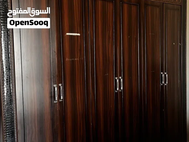 Very good condition closet for sale