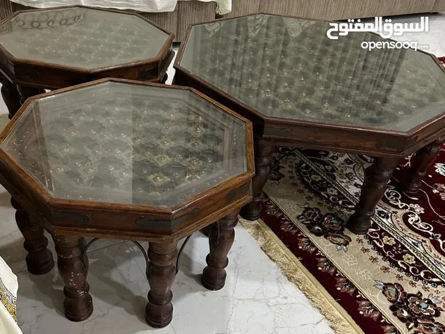 For Sale: Elegant Antique Table Set – 3 Pieces للبيع طقم طاولات أنتيك فاخر – 3 قطع