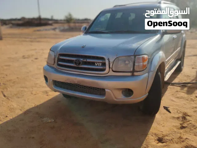 تيوتا سكويا موديل 2004