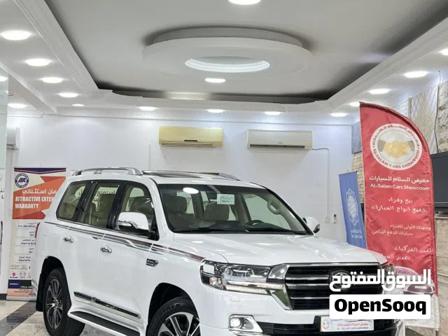 2020 Toyota Land Cruiser GXR