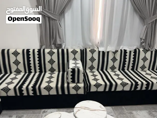طقم قعده استعمال نظيف اكثر من حجم