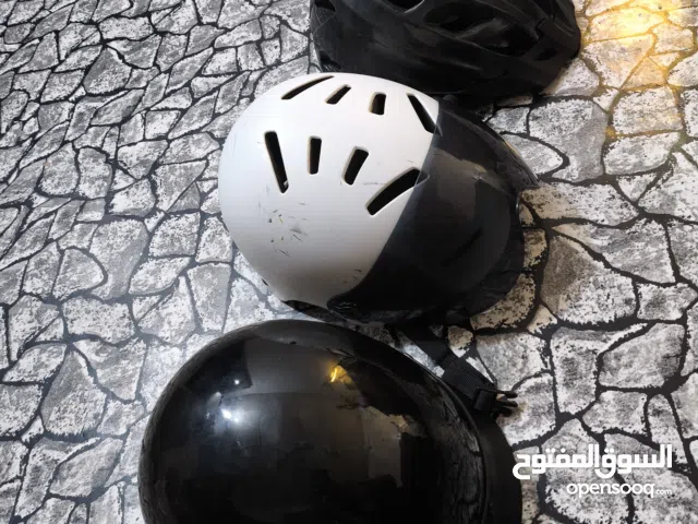 خوذ مستخدمه لكن نظيفه جدا الوصف مهم