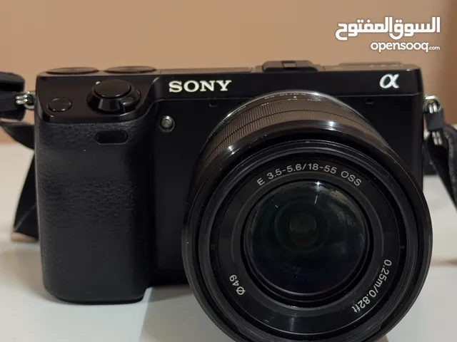 كاميرا Sony A6000 + عدسة 18-55mm OSS – حالة ممتازة جدًا مع بطارية وشاحن أصلي