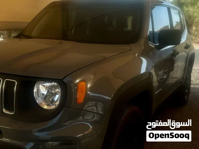 2020 جيب رينيجادى Limited