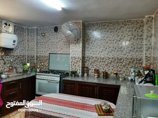 100 m2 3 Bedrooms Apartments for Sale in Zarqa Al-Qadisyeh - Rusaifeh