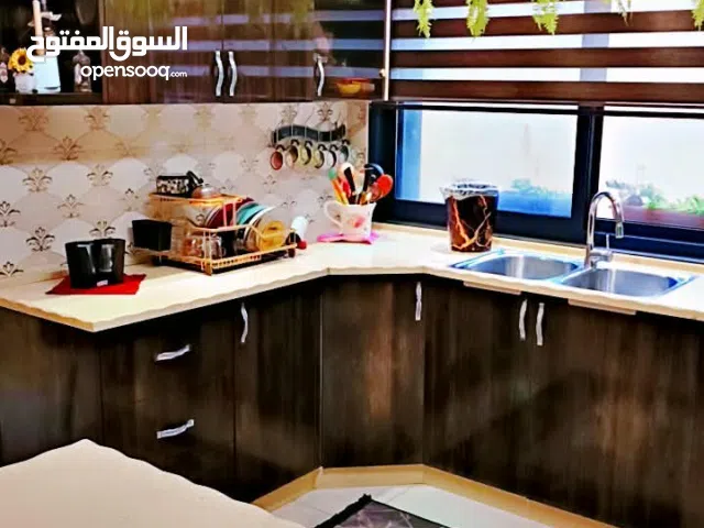 شقة للبيع في ارقى احياء سطح مرحبا