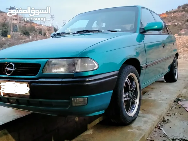 Used Opel Astra in Amman