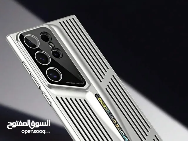 مع CAZIO، اجعل جهازك يتألق بحماية فاخرة وأناقة لا مثيل لها. نقدم لك كفرات بتصاميم عصرية وجودة عالية