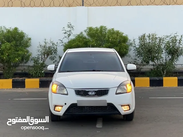 كيا ريو  برايد 2011