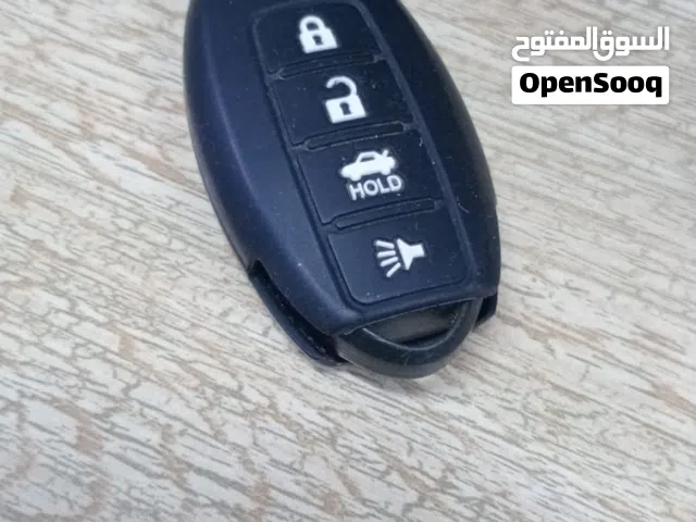 3 سجلات تجاريه للبيع ما فيهن عمال