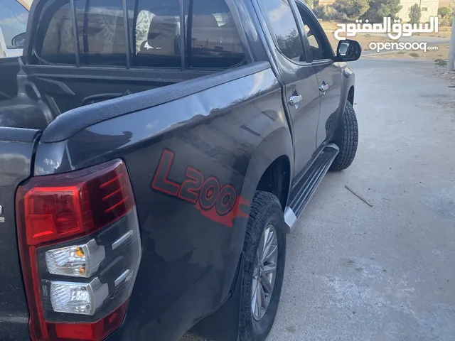 Used Mitsubishi L200 in Amman