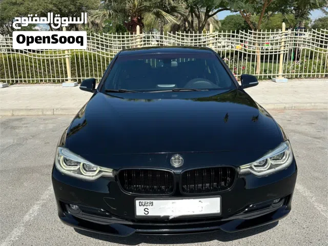 BMW 328i Sport line - Full Option