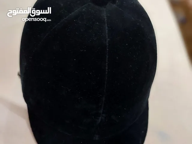 خوذه فروسية بحاله الجديده